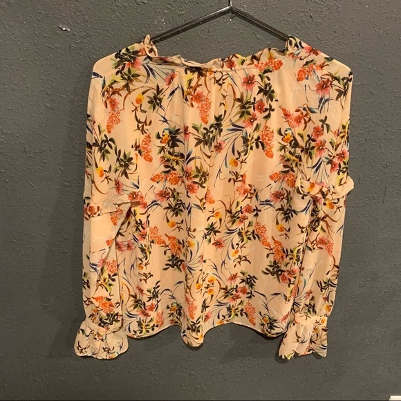 Women’s Rose + Olive Blouse - Picture 4 of 6